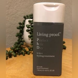 LIVING PROOF PHD 5 in 1 Styling treatment- never opened - 4oz